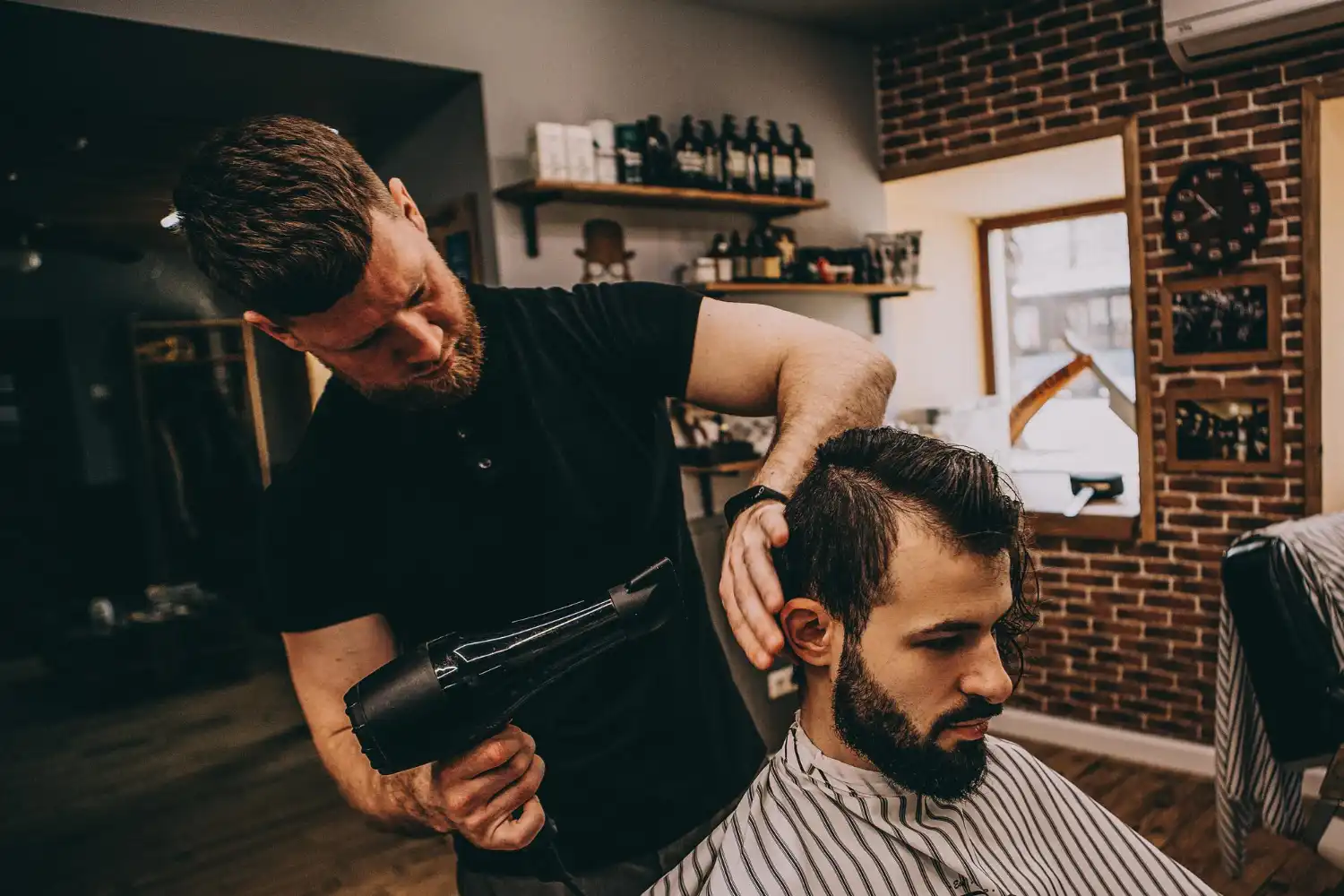 Afeitado y arreglo de barba